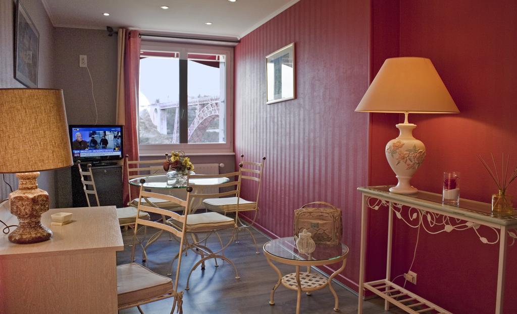 Logis Hotel Beau Site Loubaresse  Dış mekan fotoğraf